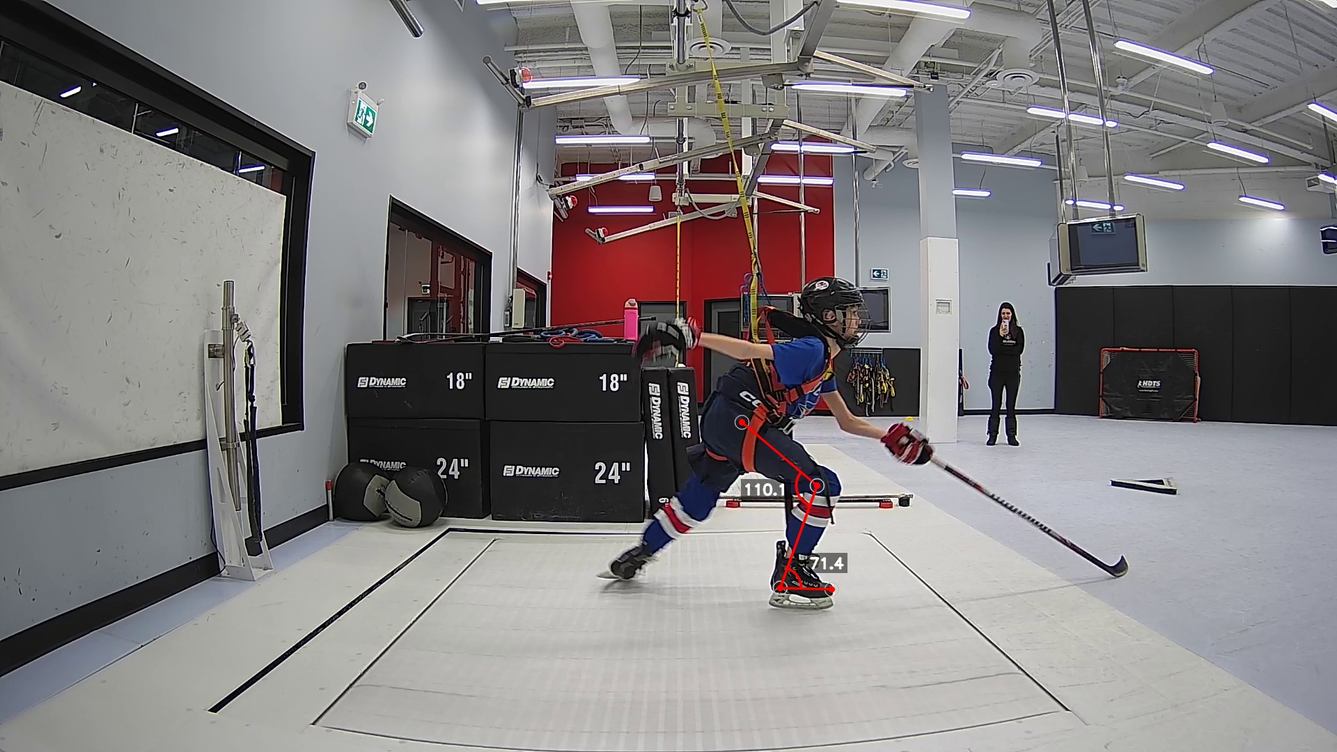 Push-off leg extension and inner knee angle measured frame by frame